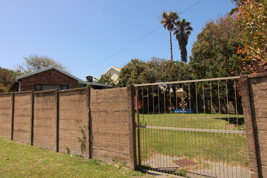 3 Bedroom Property for Sale in Gonubie Eastern Cape